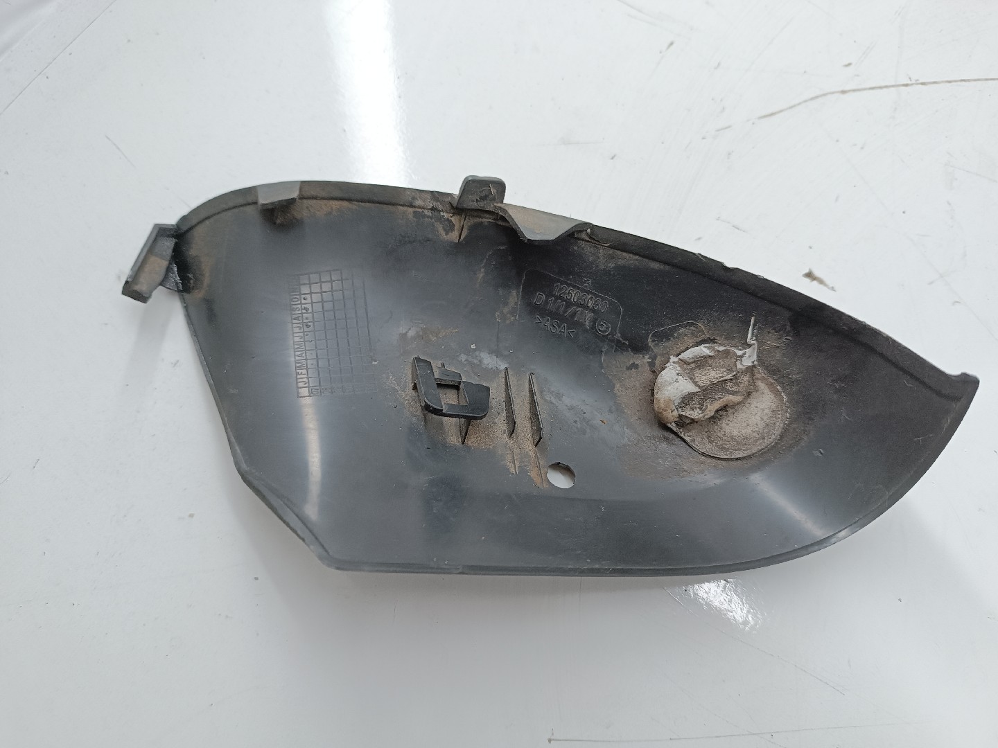 Acabamento externo do retrovisor direito PEUGEOT 308 SW I (4E_, 4H_) | 07 - 14