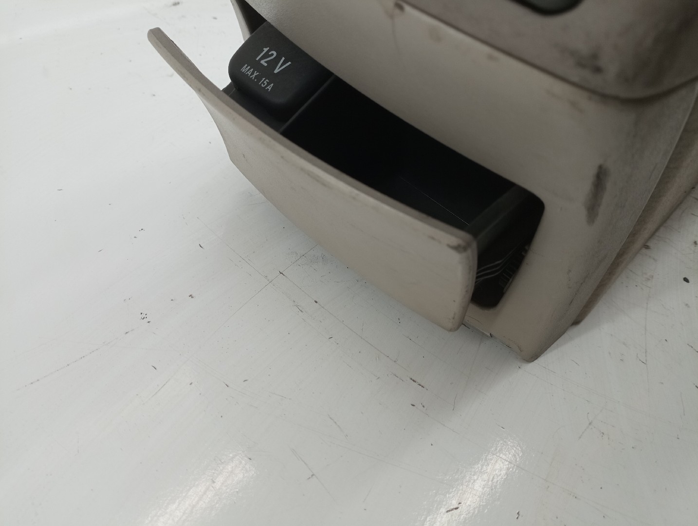 Consola central com difusor de ar MERCEDES-BENZ E-CLASS (W211) | 02 - 09 Imagem-3