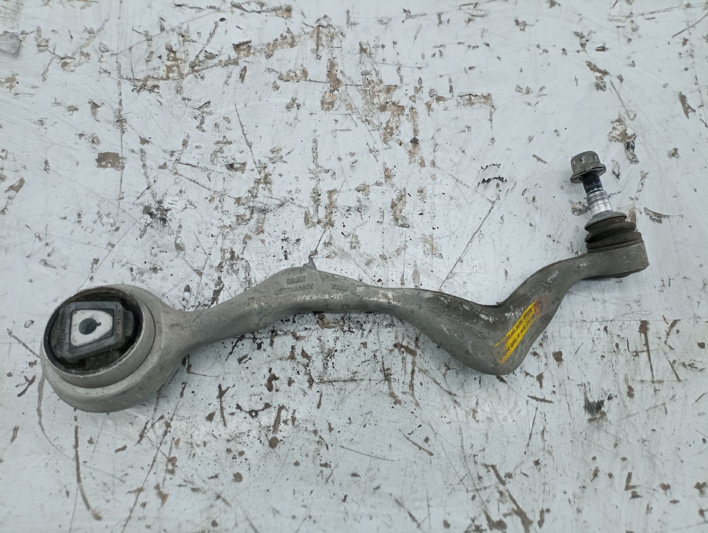 Braço de suspensão frente direito BMW 1 (E87) | 03 - 13