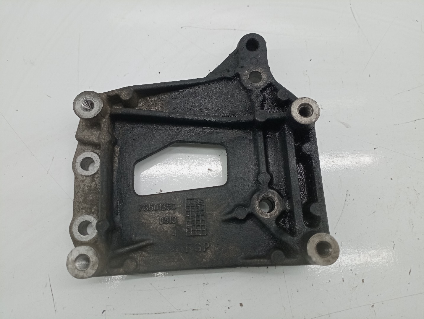 Suporte de Compressor de Ar Condicionado LANCIA MUSA (350_) | 04 - 12