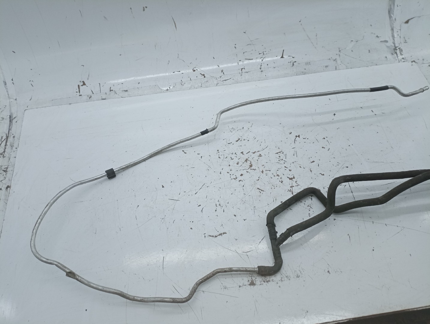 Tubo de Água AUDI R8 (422, 423) | 07 - 15 Imagem-2