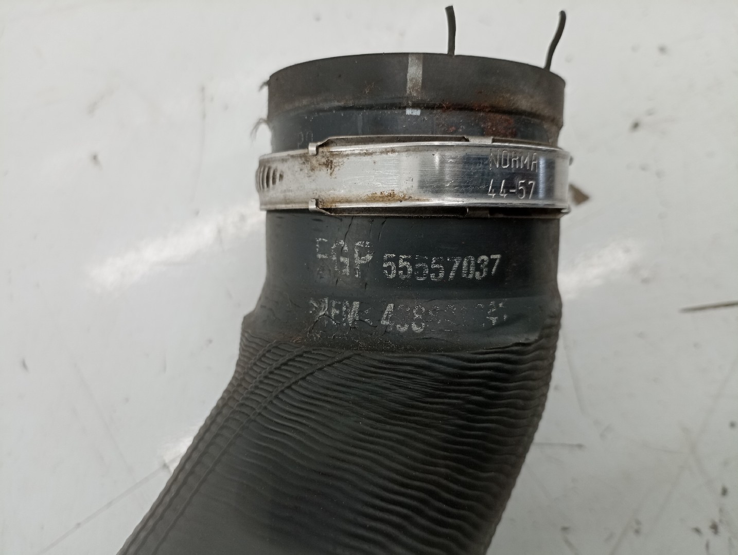 Tubagem do Intercooler OPEL ASTRA H Combi (A04) | 04 - 14 Imagem-4