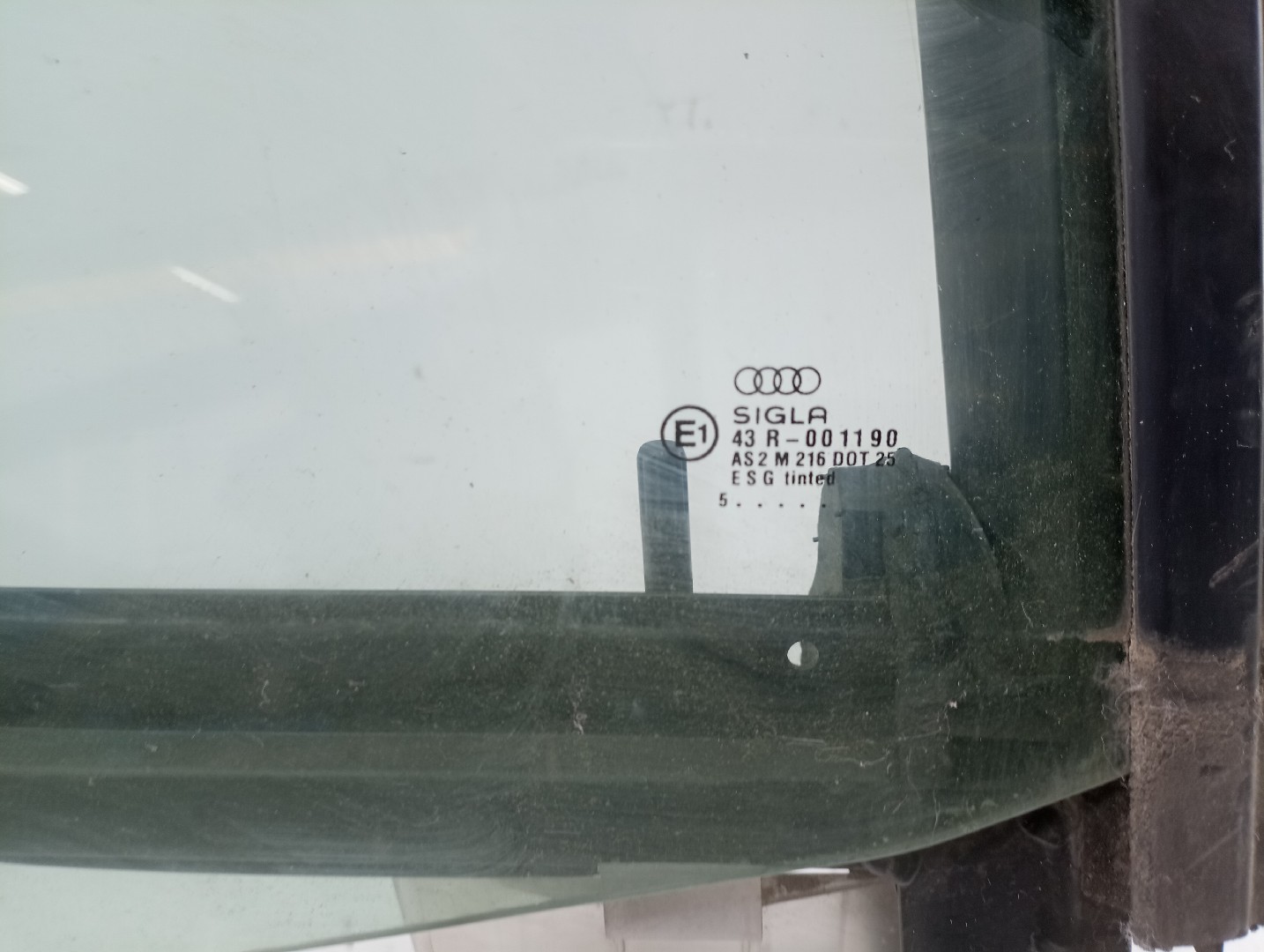 Estrutura de Porta AUDI A4 (8D2, B5) | 94 - 01 Imagem-1