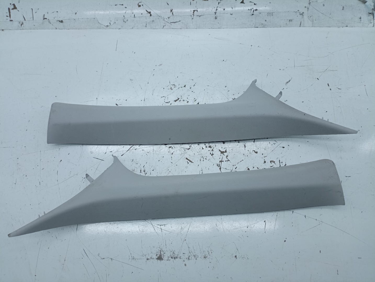 Moldura de pilar A RENAULT MEGANE IV três volumes | 16 -  Imagem-5