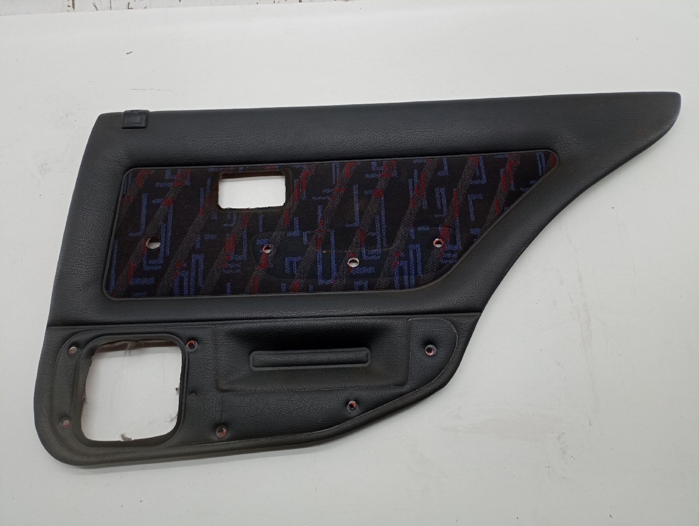 Quartela de porta trás direita PEUGEOT 106 II (1A_, 1C_) | 96 - 05 Imagem-5