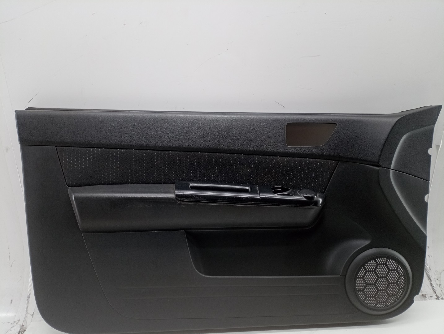 Quartela de porta frente esquerda HYUNDAI GETZ (TB) | 01 - 11