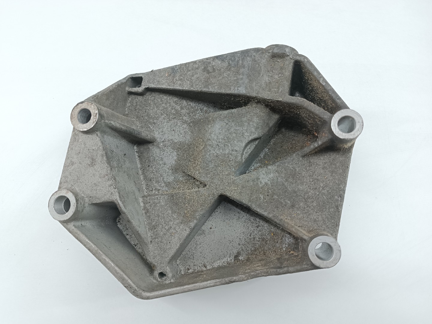 Suporte de Compressor de Ar Condicionado OPEL VECTRA C Combi (Z02) | 03 - 09