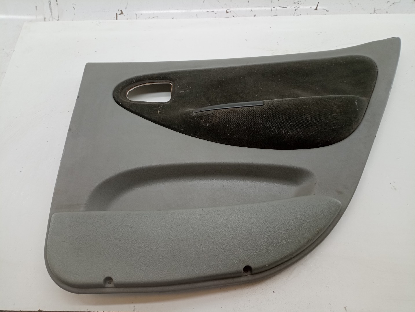 Quartela de porta trás direita RENAULT MEGANE Scenic (JA0/1_) | 96 - 01 Imagem-5