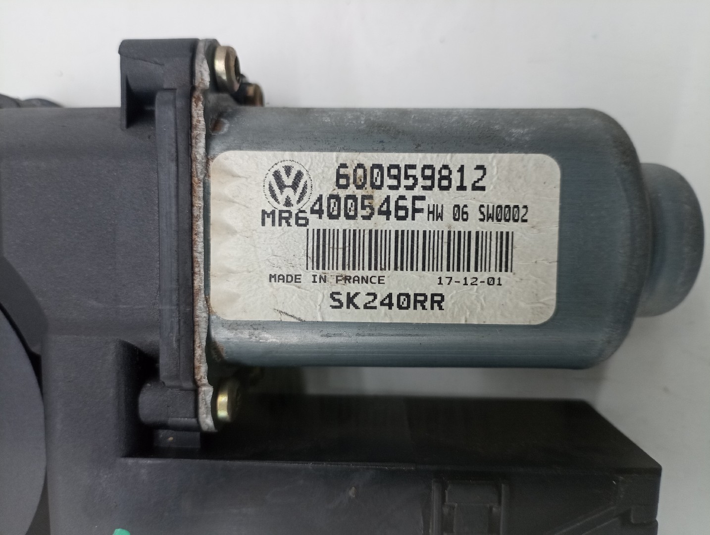 Motor e elevador de vidro trás direito SKODA FABIA I três volumes (6Y3) | 99 - 07 Imagem-1