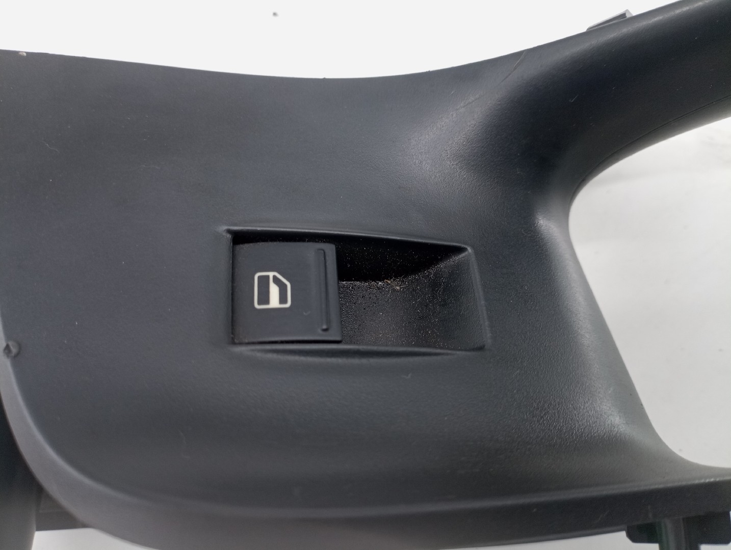 Comutador de vidro traseiro direito SEAT IBIZA IV (6J5, 6P1) | 08 - 17 Imagem-1