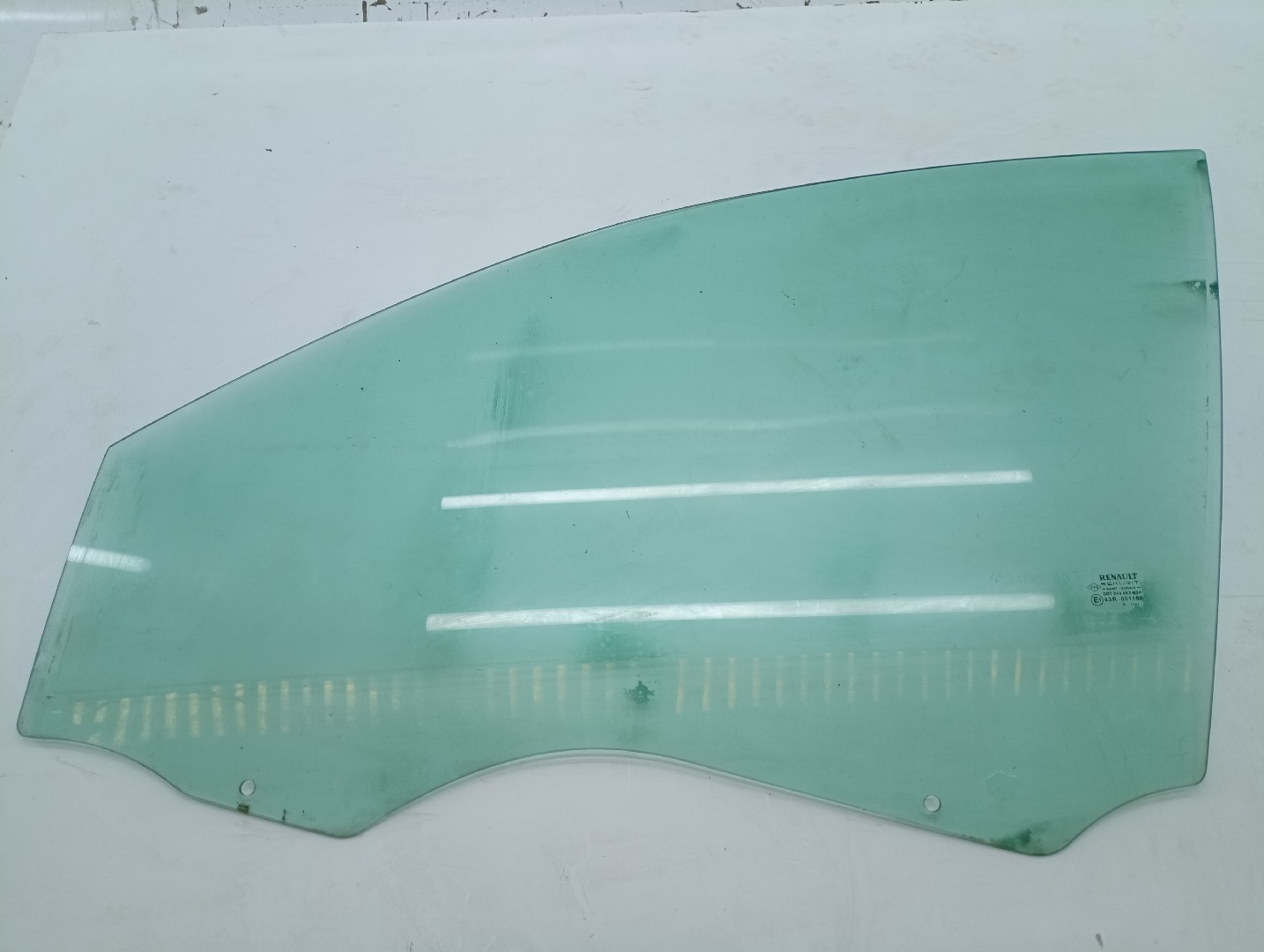 Vidro de Porta Frente Esquerdo RENAULT MEGANE II (BM0/1_, CM0/1_) | 01 - 12