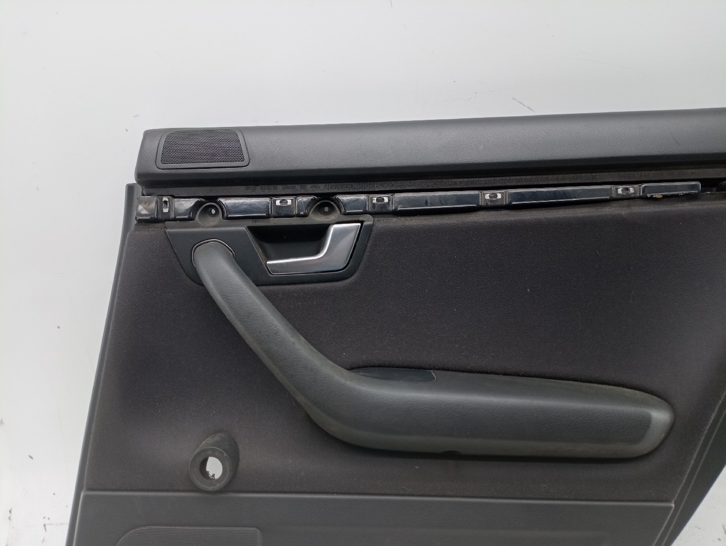 Quartela de porta trás direita AUDI A4 Avant (8E5, B6) | 00 - 05 Imagem-1