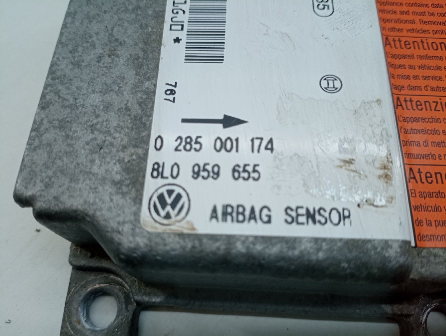 Centralina des coussins gonflables VOLKSWAGEN PASSAT (3B2) | 96 - 01 Imagem-1