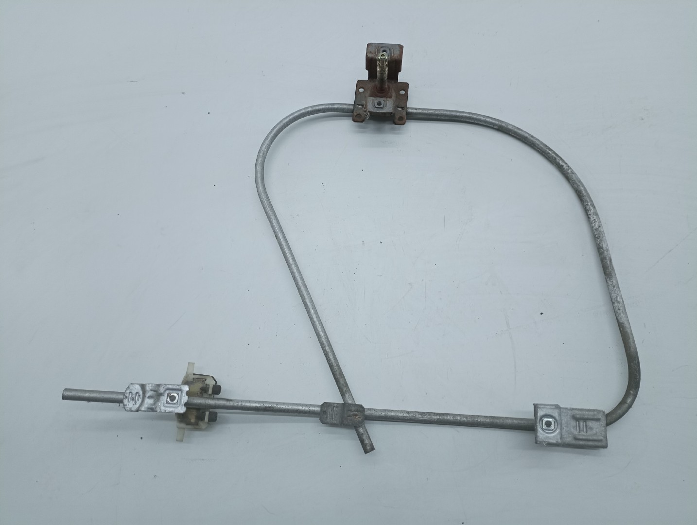 Elevador Frente Esquerdo Manual RENAULT CLIO I (B/C57_, 5/357_) | 90 - 98