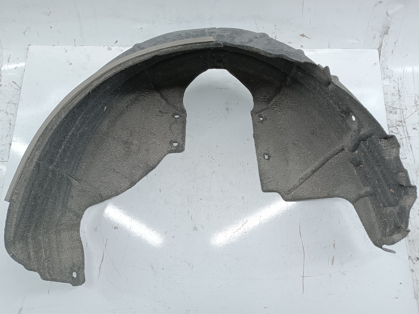 Cava de Roda Traseira Esquerda MAZDA 3 (BK) | 03 - 09 Imagem-1
