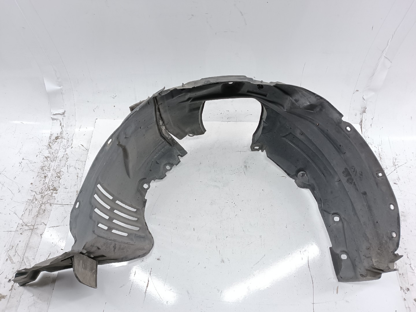 Cava de Roda Frente Esquerda MAZDA 3 (BK) | 03 - 09