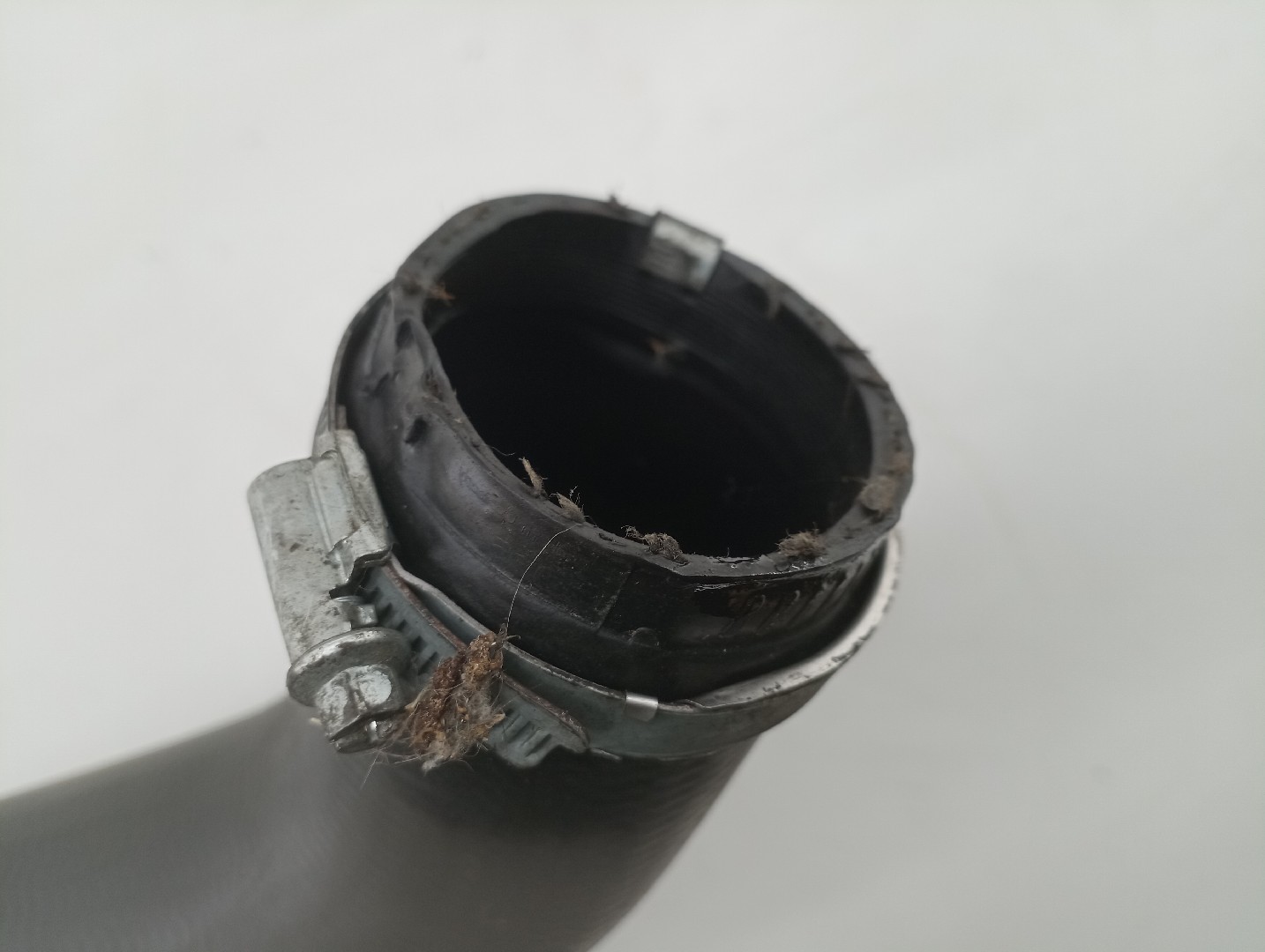 Tubagem do Intercooler FORD C-MAX (DM2) | 07 - 10 Imagem-2