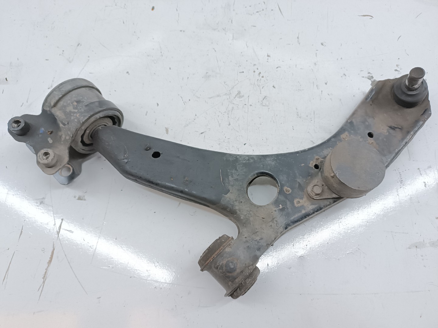 Braço de suspensão MAZDA 3 (BK) | 03 - 09 Imagem-1