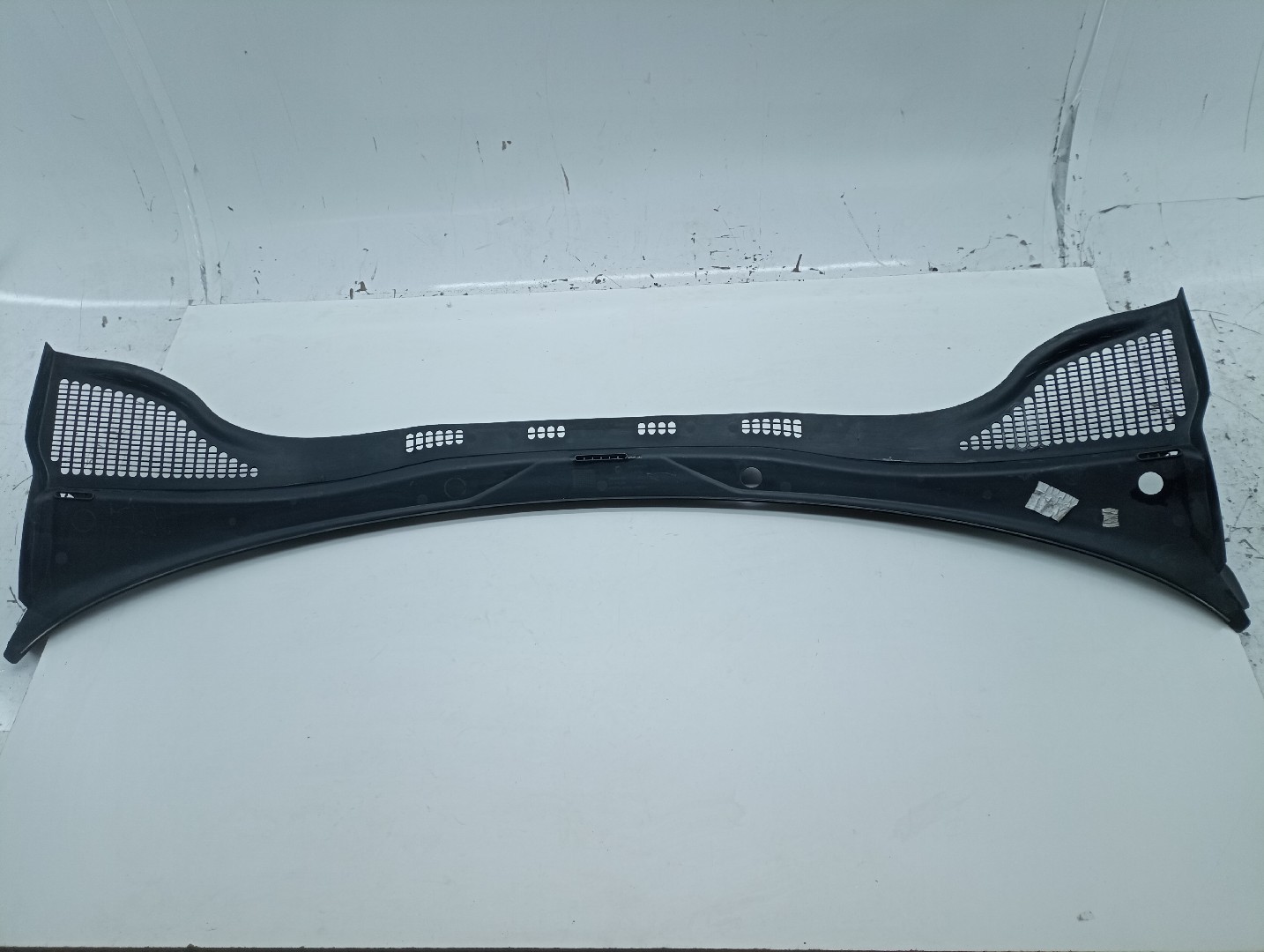 Grelha de torpedo SKODA RAPID (NH3) | 12 -  Imagem-1