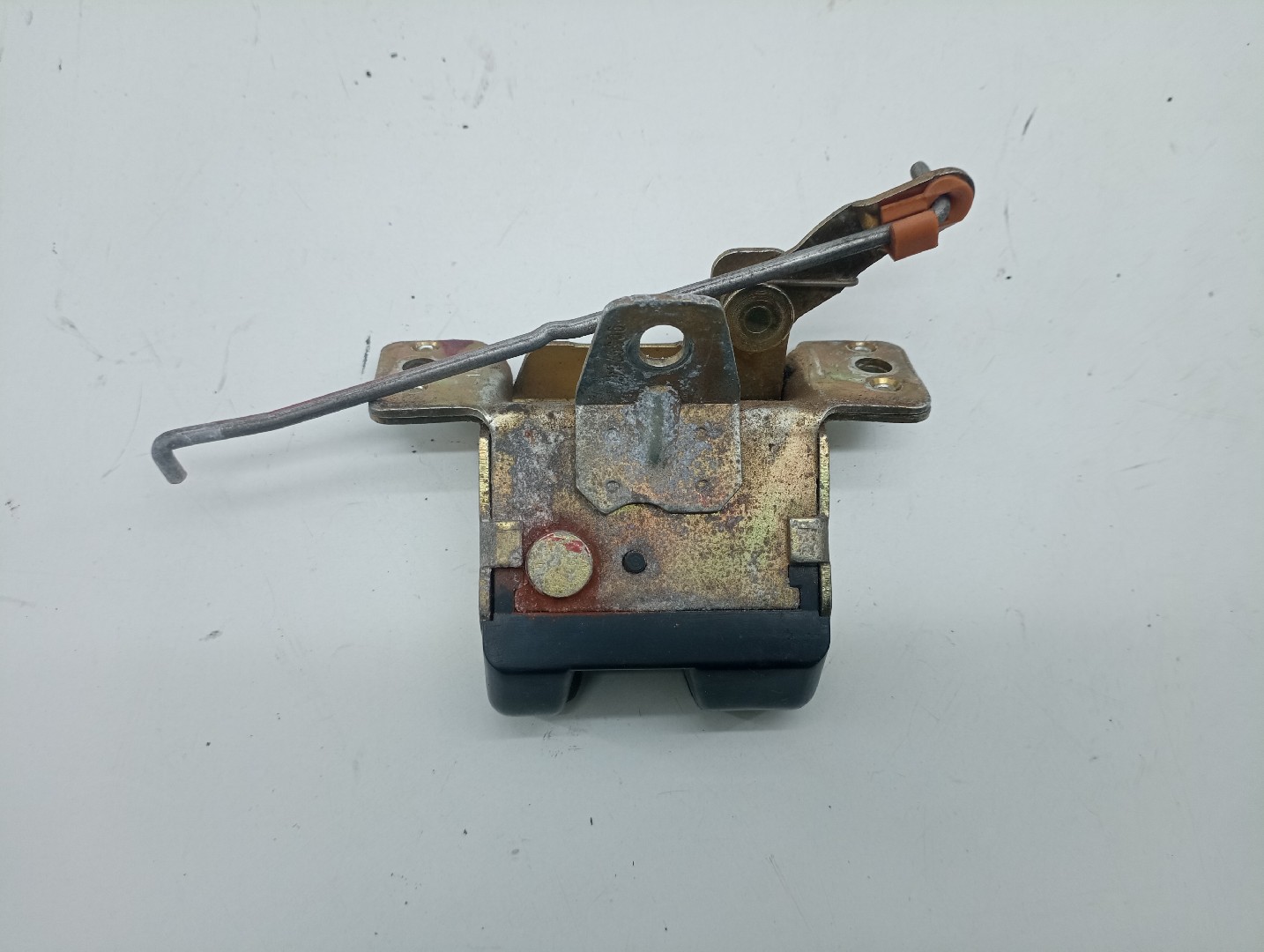 Fecho da Mala OPEL CORSA B (S93) | 93 - 02