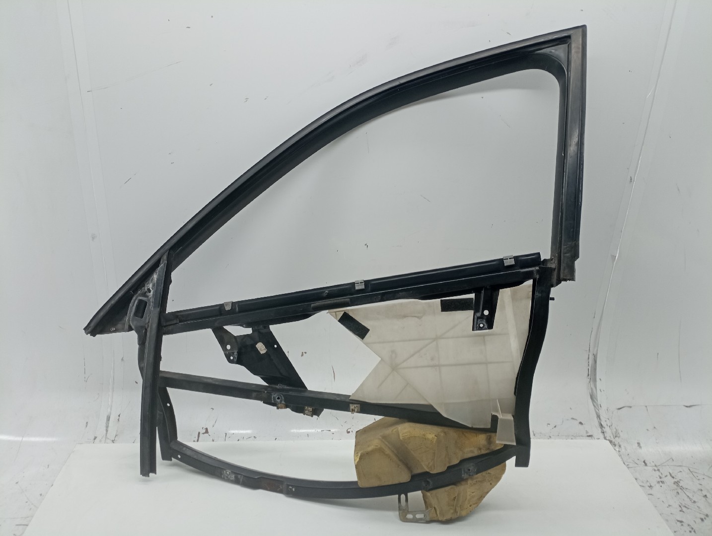 Estrutura de Porta AUDI A4 (8D2, B5) | 94 - 01 Imagem-1