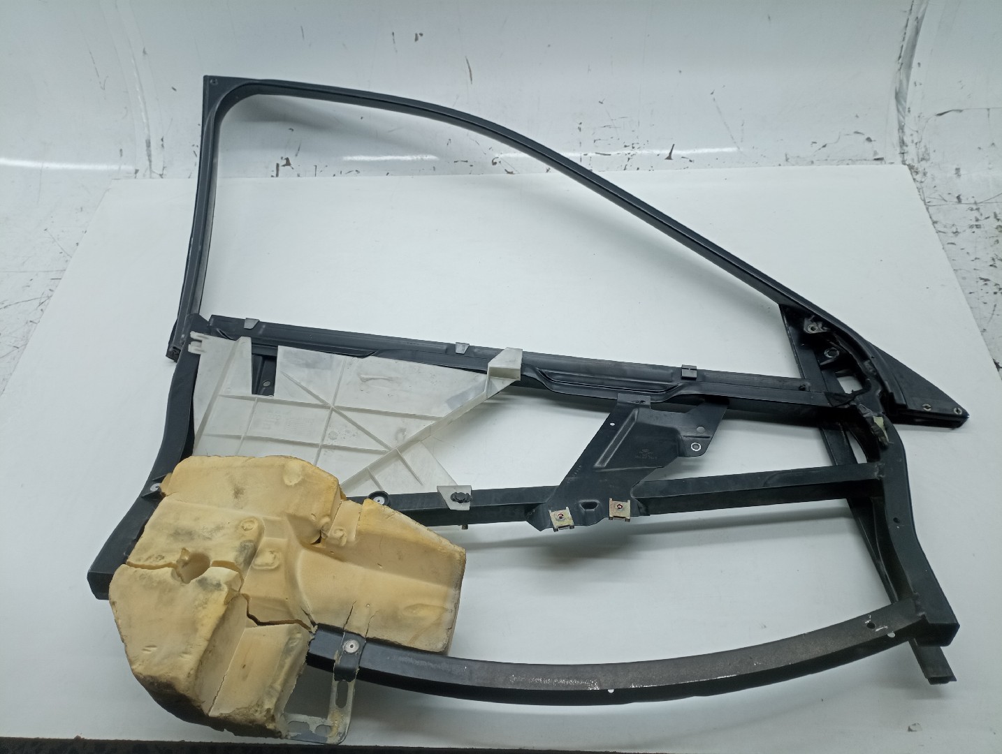 Estrutura de Porta AUDI A4 (8D2, B5) | 94 - 01 Imagem-2