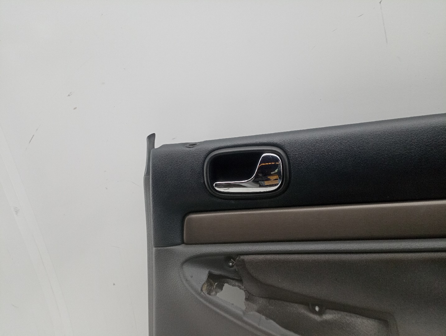 Quartela de porta trás direita AUDI A4 (8D2, B5) | 94 - 01 Imagem-1