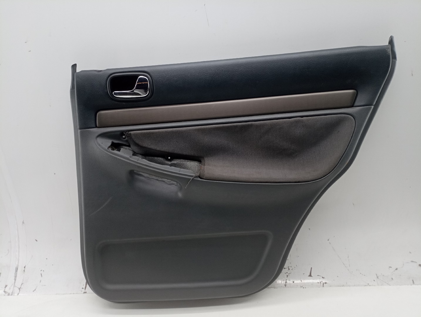 Quartela de porta trás direita AUDI A4 (8D2, B5) | 94 - 01 Imagem-7