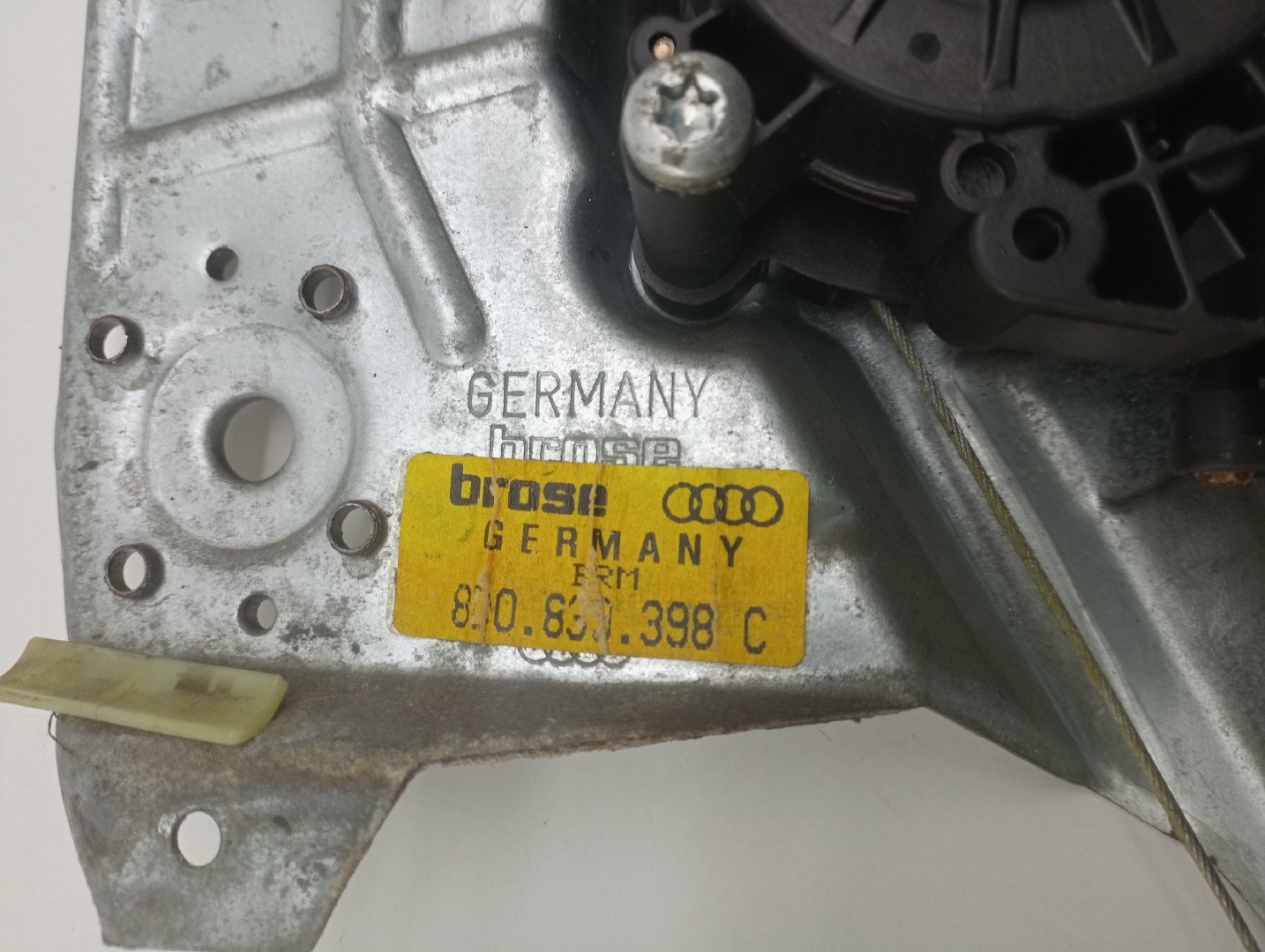 Motor e elevador de vidro trás direito AUDI A4 (8D2, B5) | 94 - 01 Imagem-1