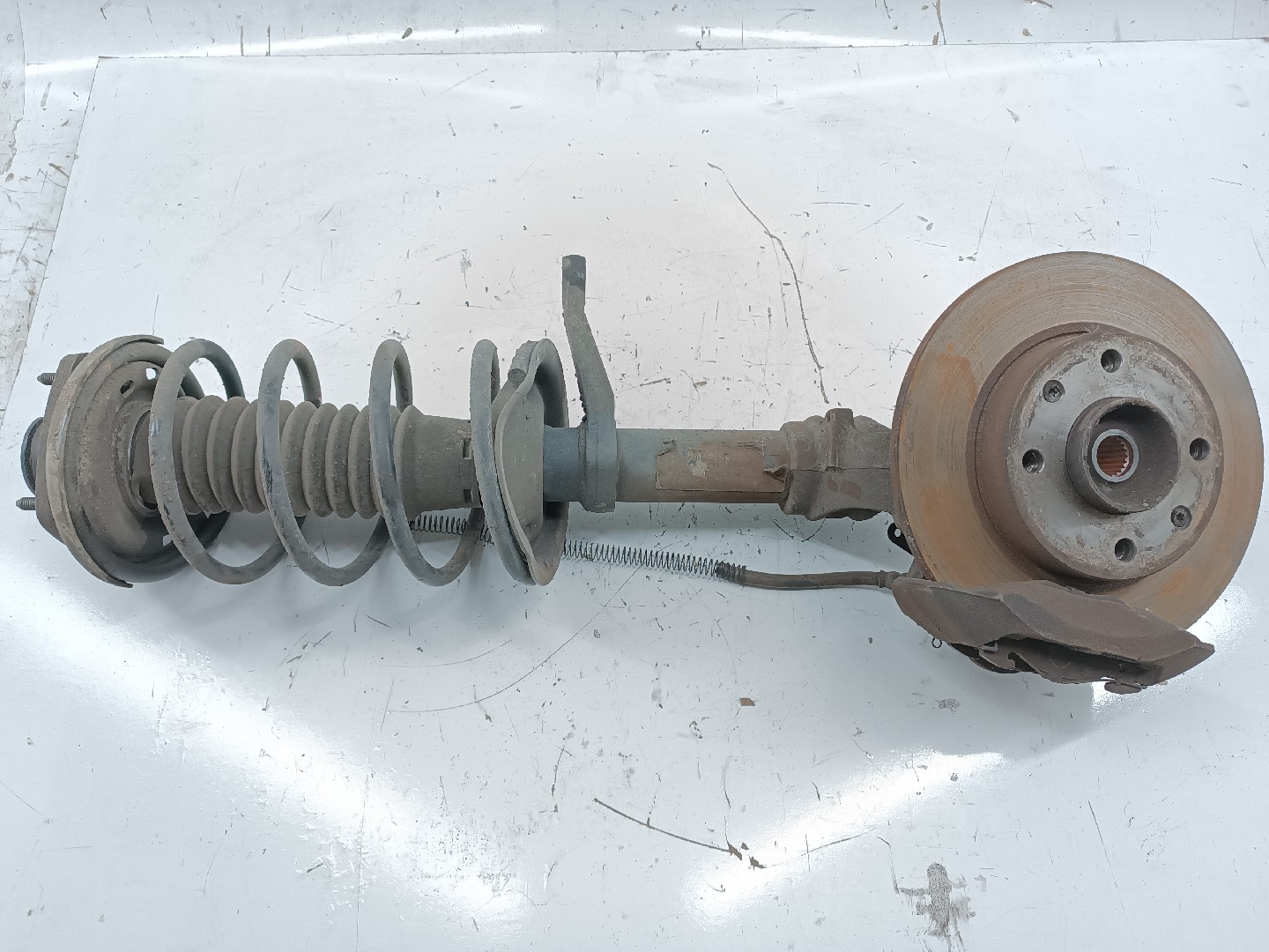 Manga de eixo frente esquerda PEUGEOT 106 II (1A_, 1C_) | 96 - 05