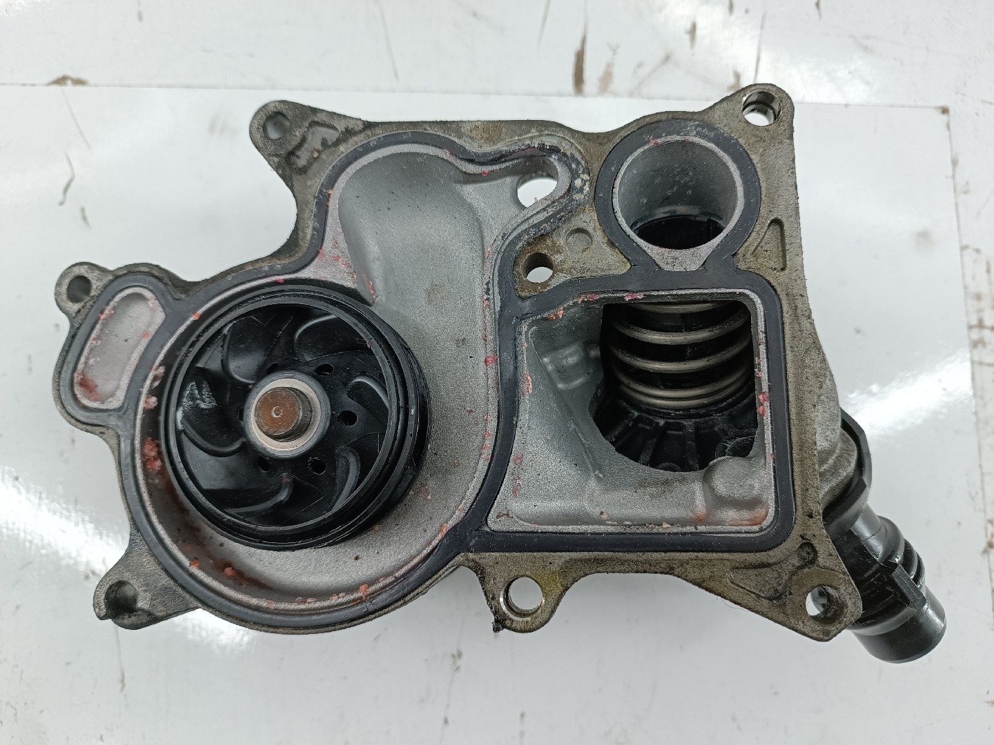 Bomba de água BMW 5 (F10) | 09 - 16