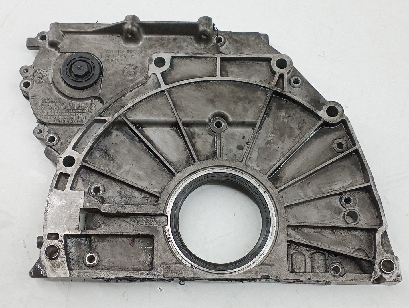 Tampa de distribuição BMW 5 (F10) | 09 - 16 Imagem-3