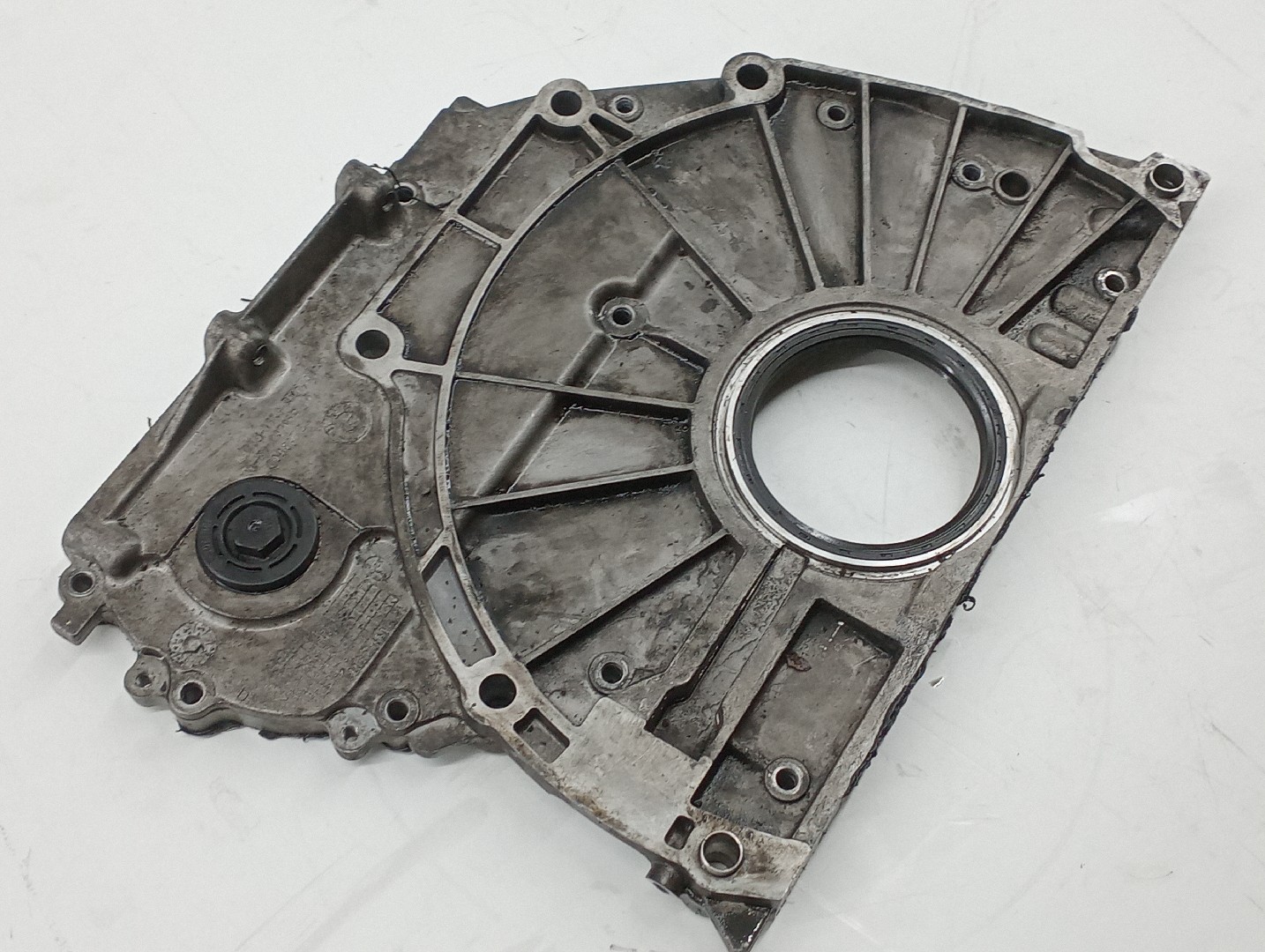 Tampa de distribuição BMW 5 (F10) | 09 - 16 Imagem-2