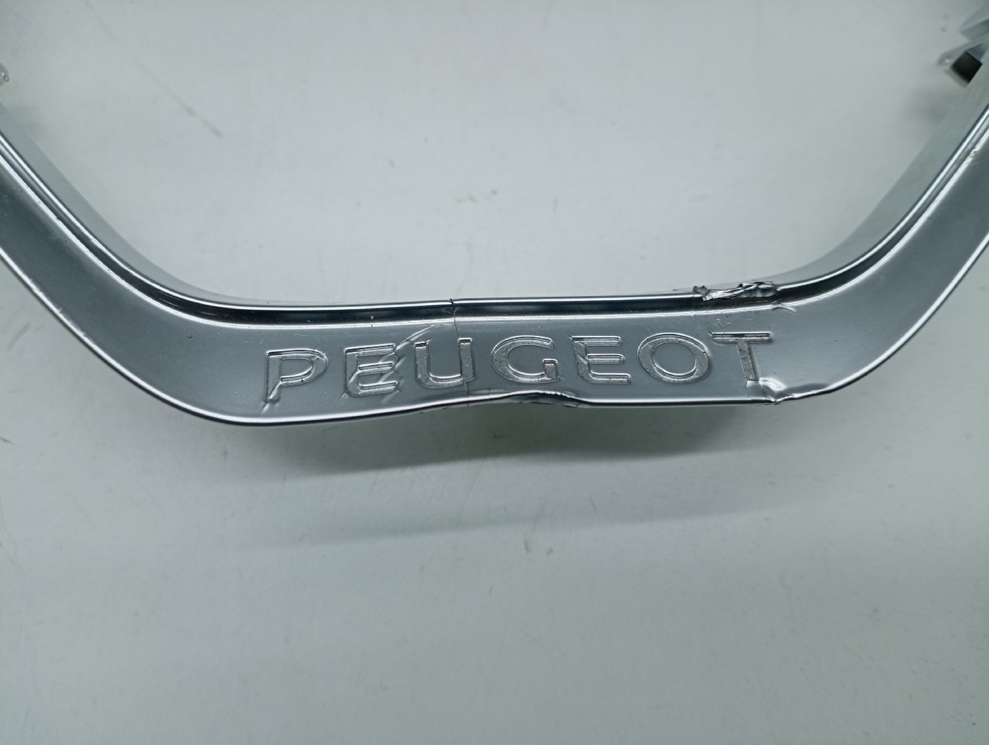 Comandos do Volante PEUGEOT 208 II (UB_, UP_, UW_, UJ_) | 19 -  Imagem-3
