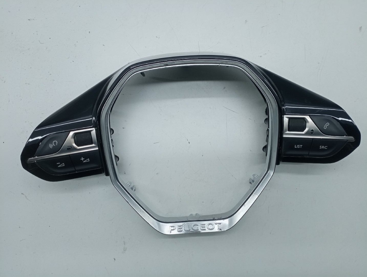 Comandos do Volante PEUGEOT 208 II (UB_, UP_, UW_, UJ_) | 19 -  Imagem-12
