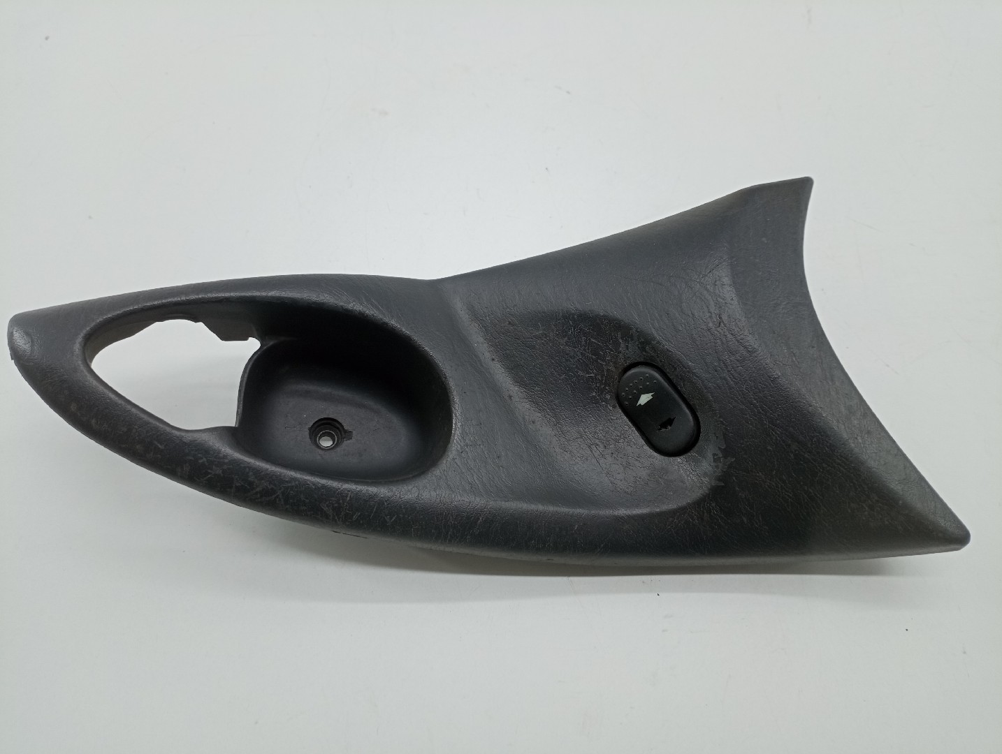 Comutador de vidro frente direito FORD FOCUS (DAW, DBW) | 98 - 09 Imagem-9