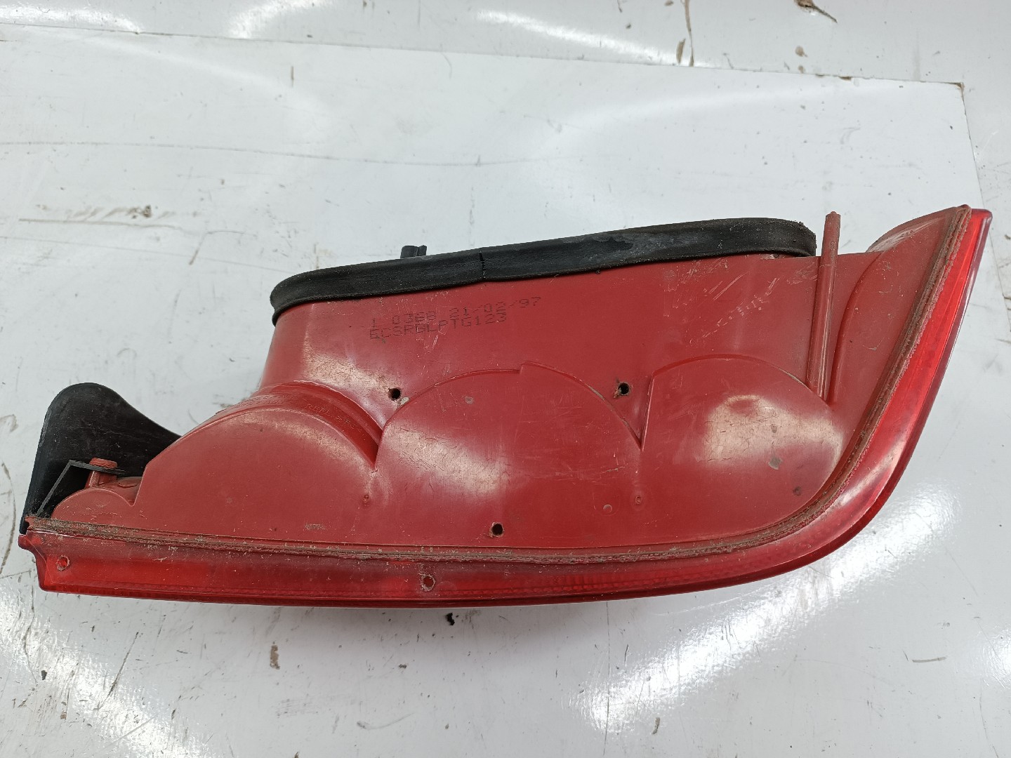 Farolim Stop Esquerdo PEUGEOT 106 II (1A_, 1C_) | 96 - 05