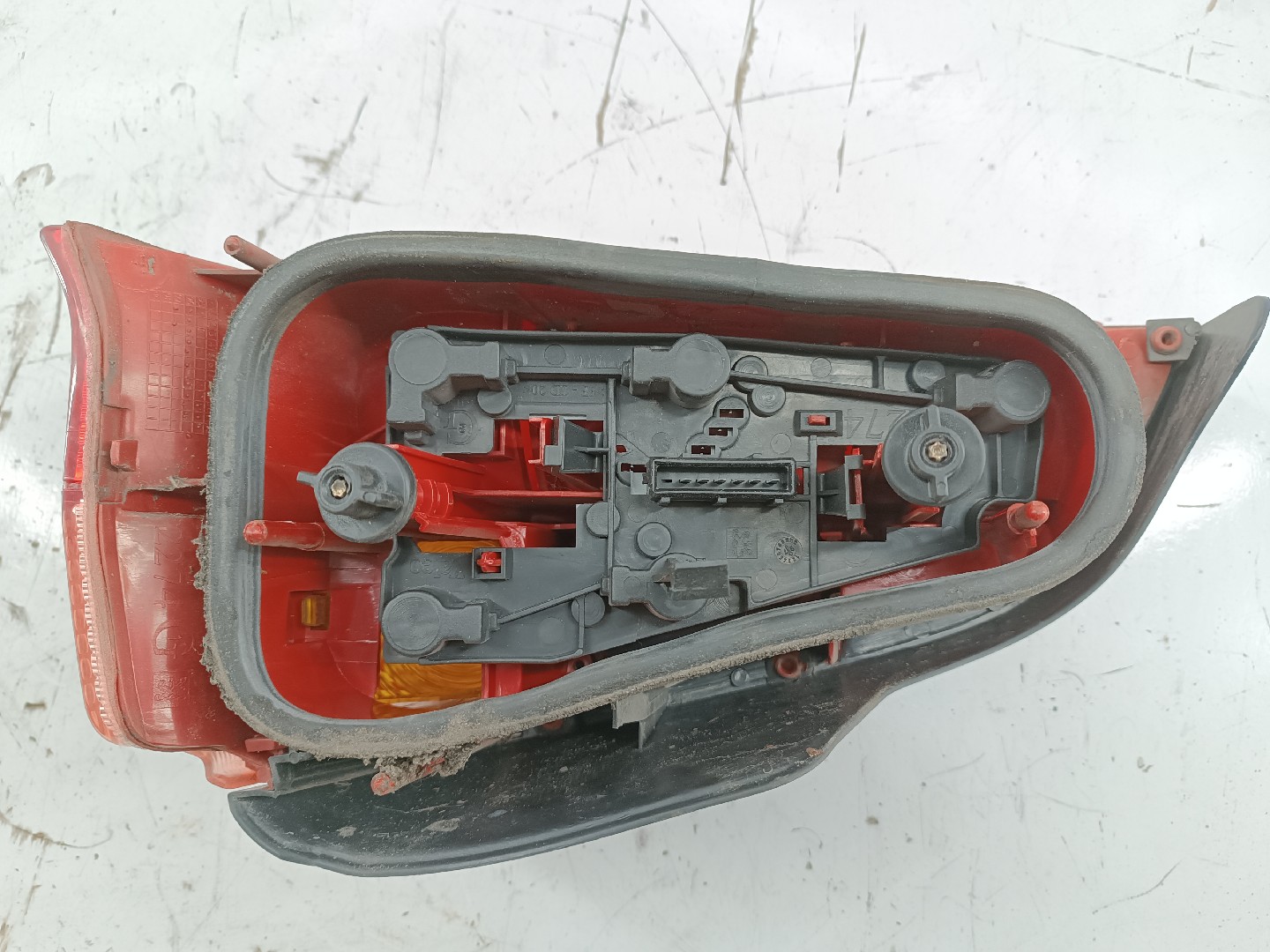 Farolim Stop Esquerdo PEUGEOT 106 II (1A_, 1C_) | 96 - 05 Imagem-2