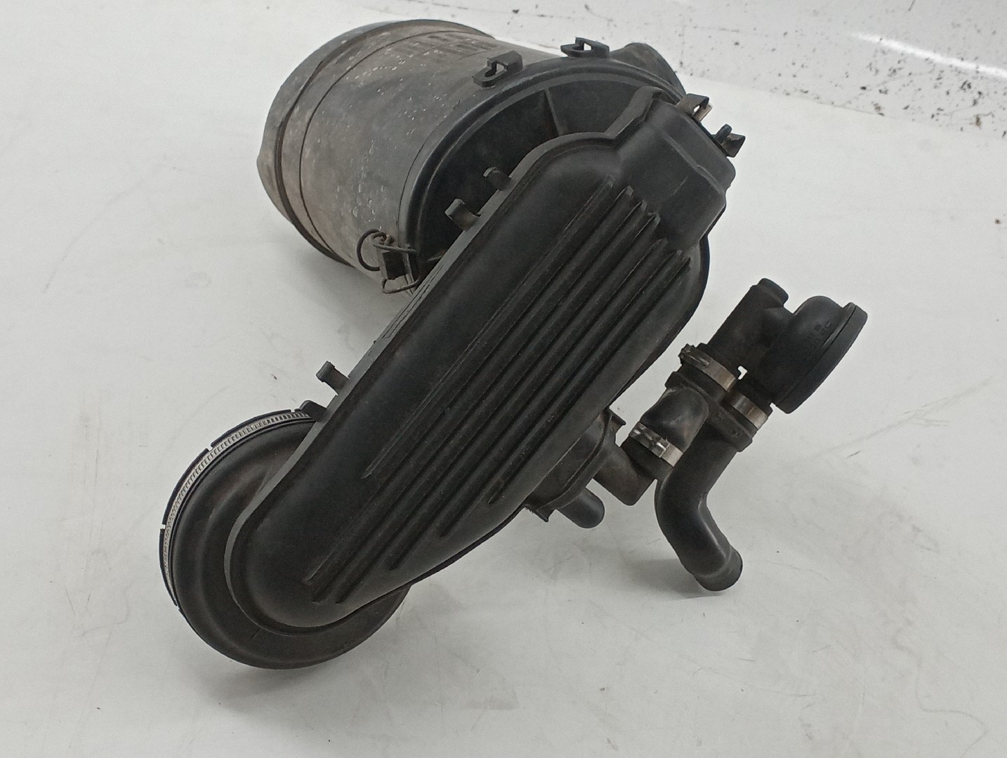 Caixa de filtro de ar PEUGEOT 106 II (1A_, 1C_) | 96 - 05 Imagem-3
