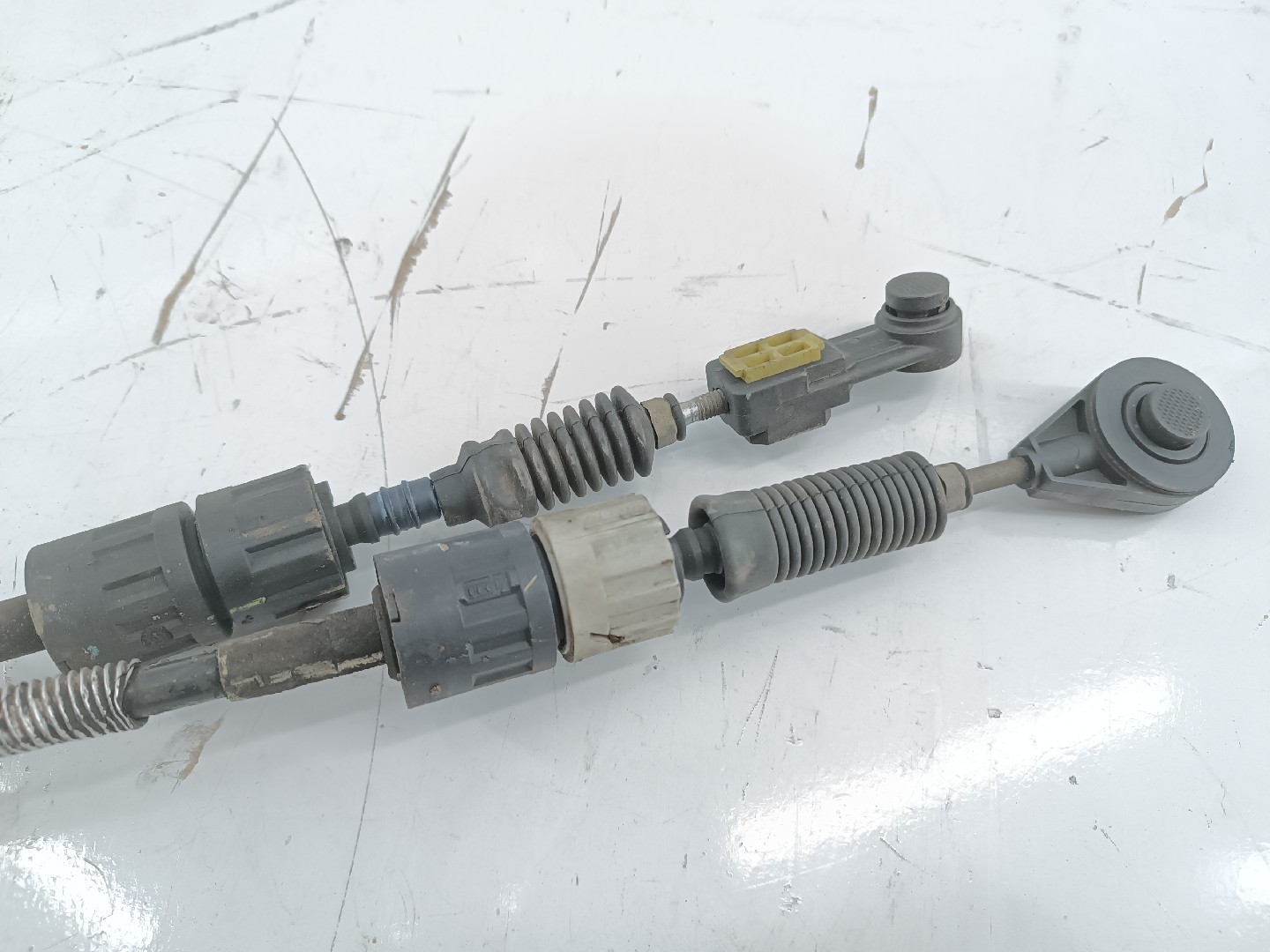 Cabos do seletor de mudanças FORD C-MAX (DM2) | 07 - 10