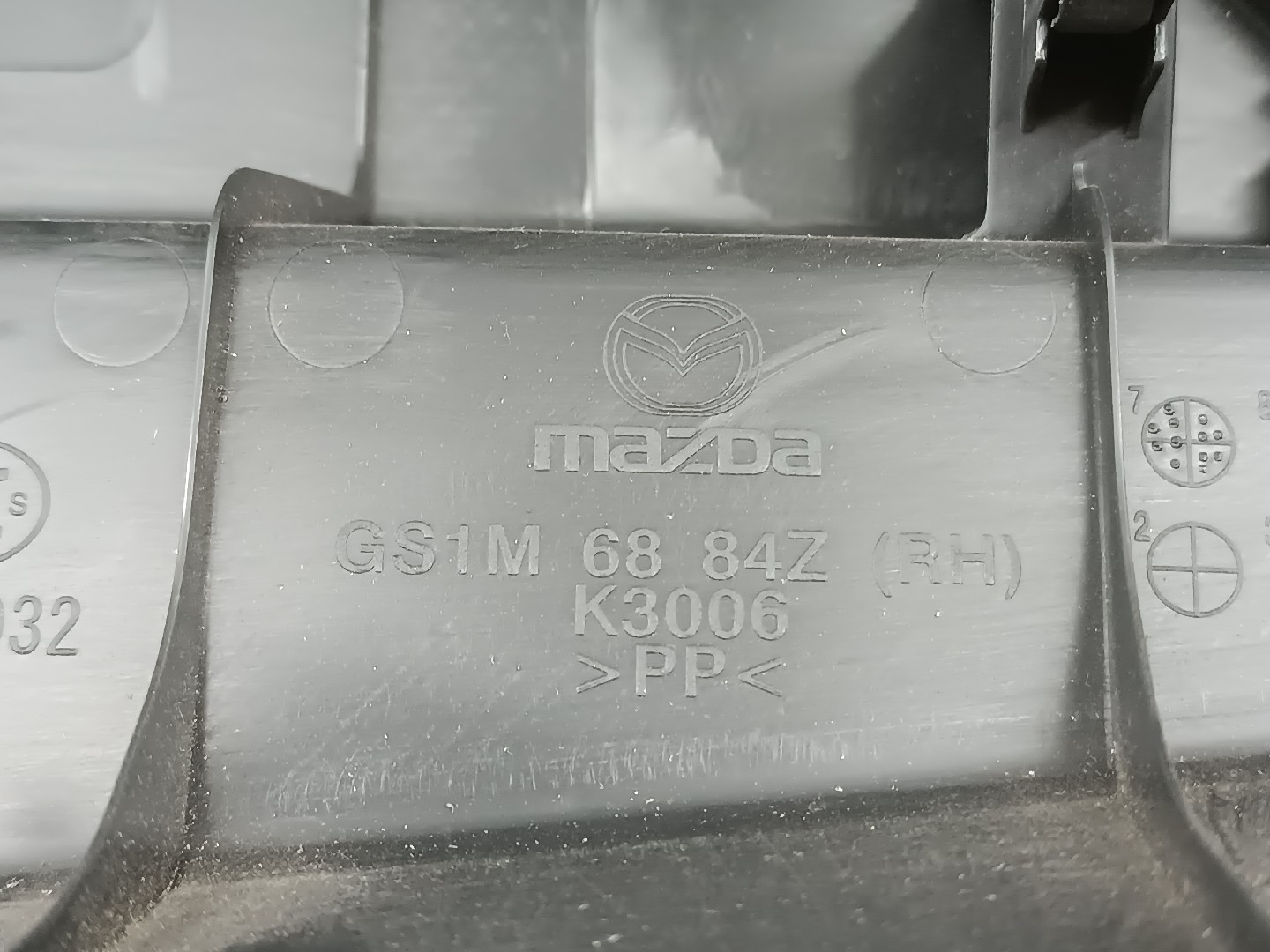Acabamento de mala MAZDA 6 Hatchback (GH) | 07 - 13 Imagem-1