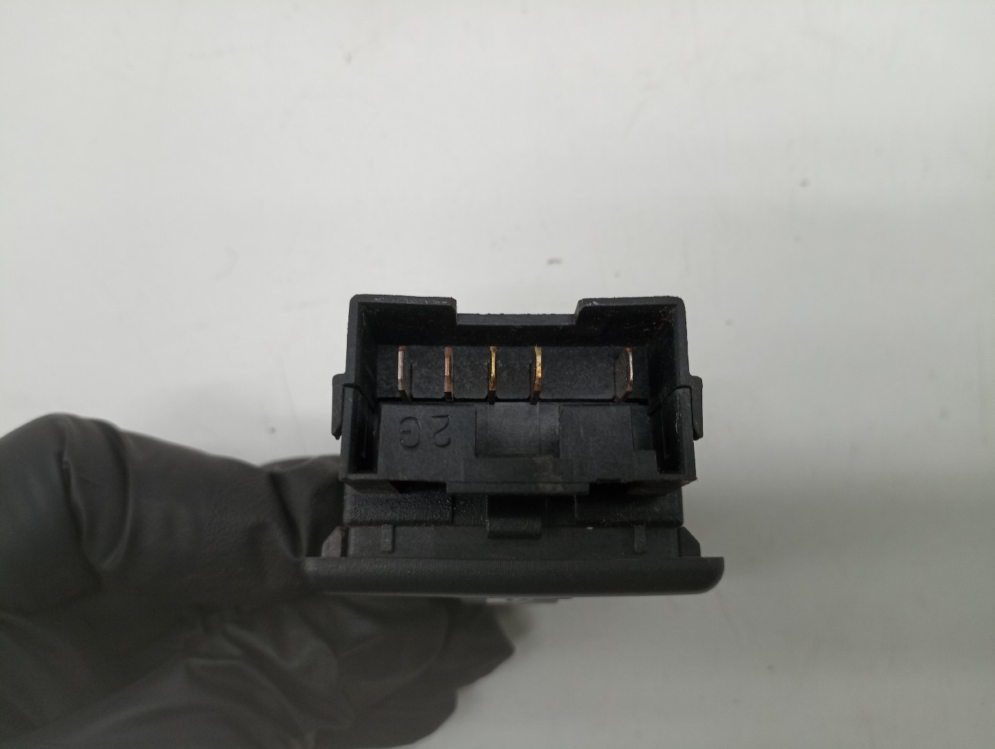 Comutador de vidro frente direito FIAT UNO (146_) | 83 - 06 Imagem-2