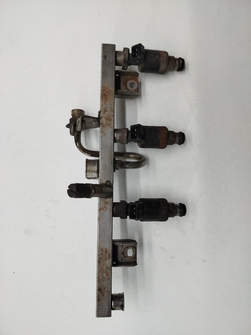 Regua de injeção OPEL CORSA B (S93) | 93 - 02