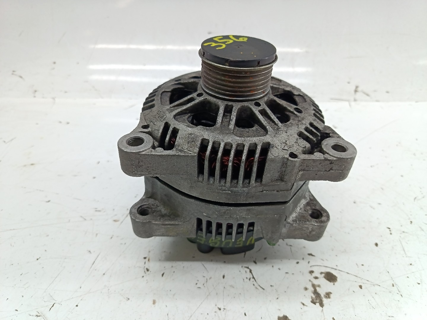 alternateur PEUGEOT 406 Break (8E/F) | 96 - 04 Imagem-1