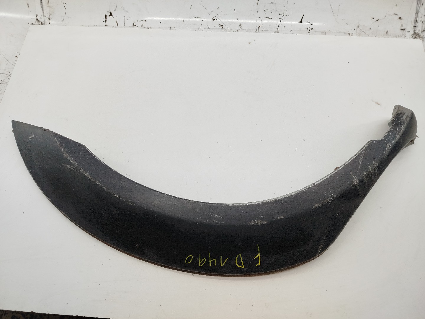 Acabamento de cava de roda NISSAN NAVARA (D21) | 85 - 08