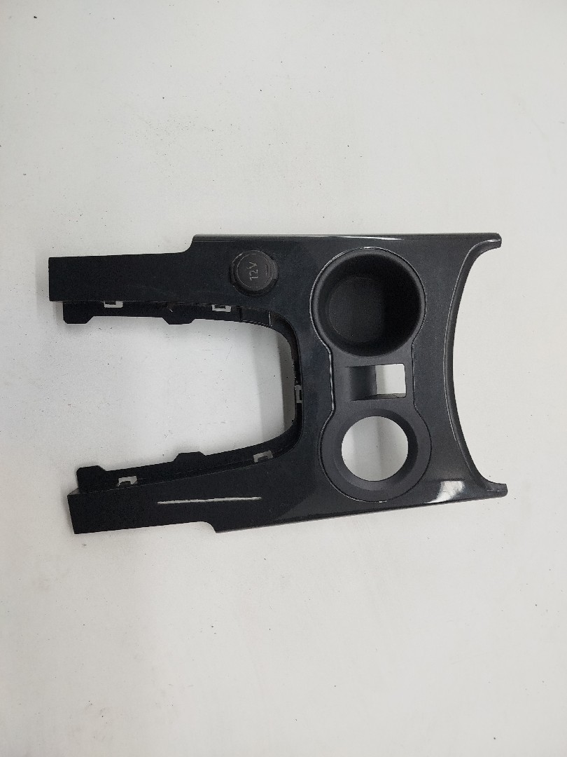 Porta copos PEUGEOT 3008 Veículo multiuso (0U_) | 09 - 17