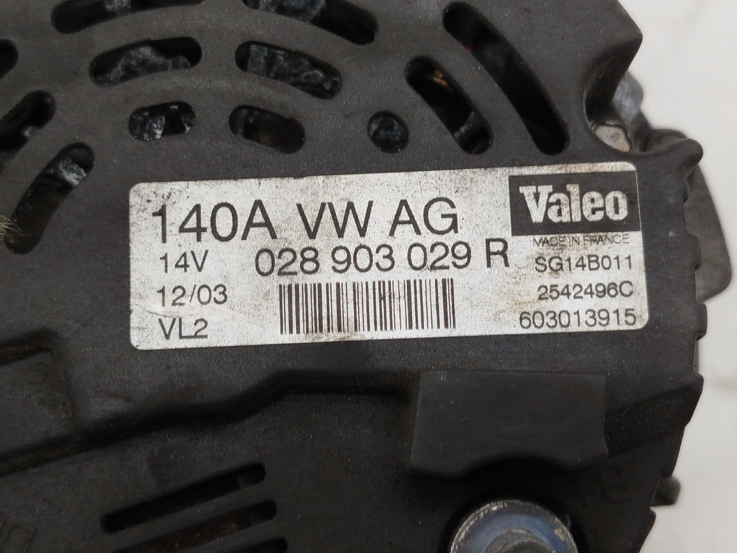 Alternador AUDI A4 (8E2, B6) | 00 - 05 Imagem-3