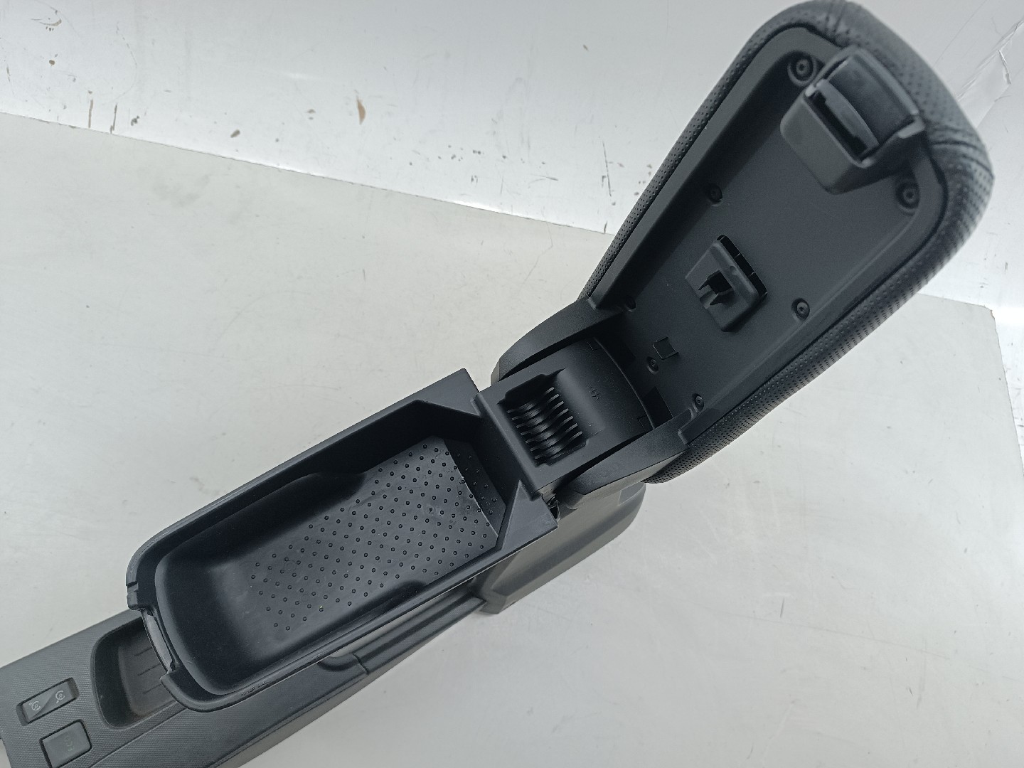 Consola Central RENAULT CAPTUR I (J5_, H5_) | 13 -  Imagem-3