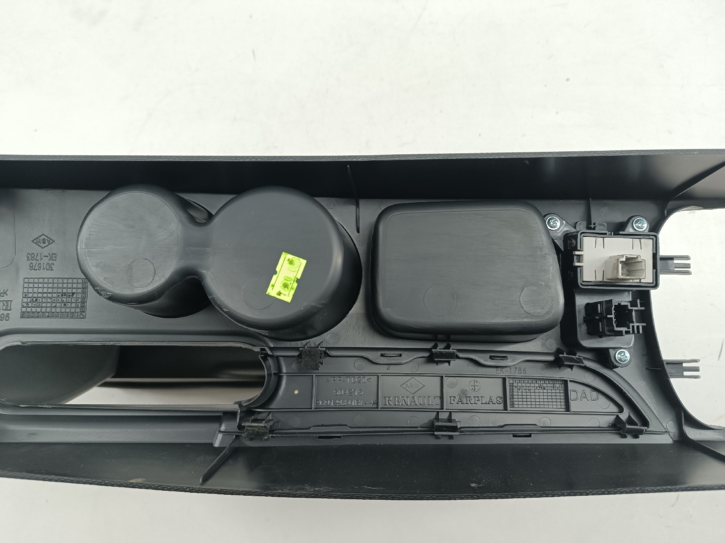 Consola Central RENAULT CAPTUR I (J5_, H5_) | 13 -  Imagem-2