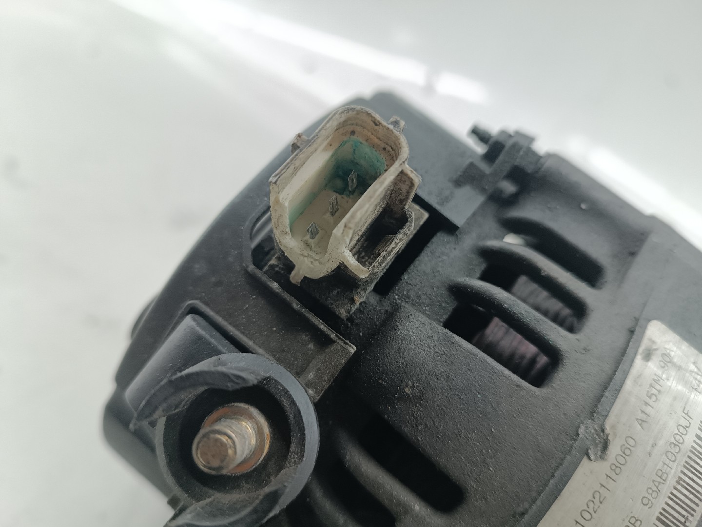 Alternator FORD FOCUS (DAW, DBW) | 98 - 09 Imagem-2